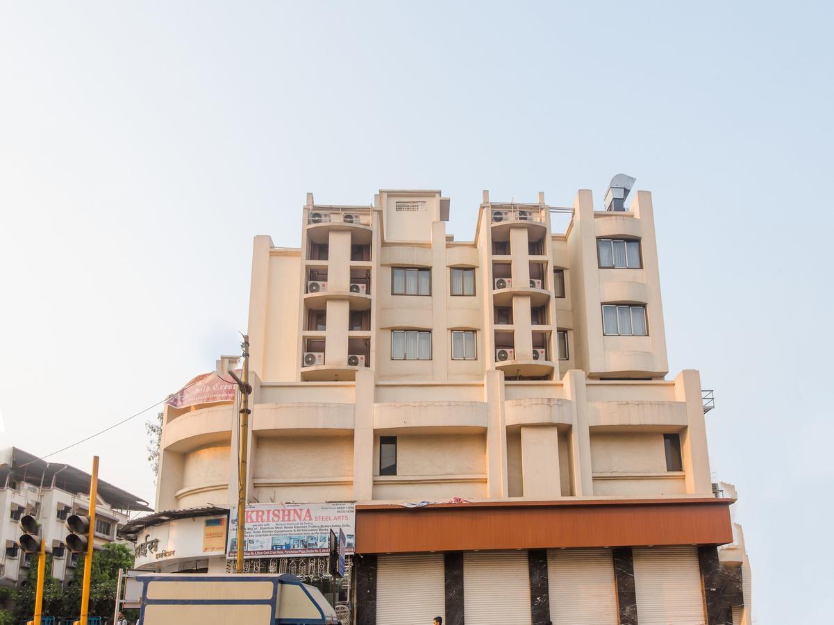 Oyo 13089 Hotel Gold Crest Navi Mumbai Zewnętrze zdjęcie