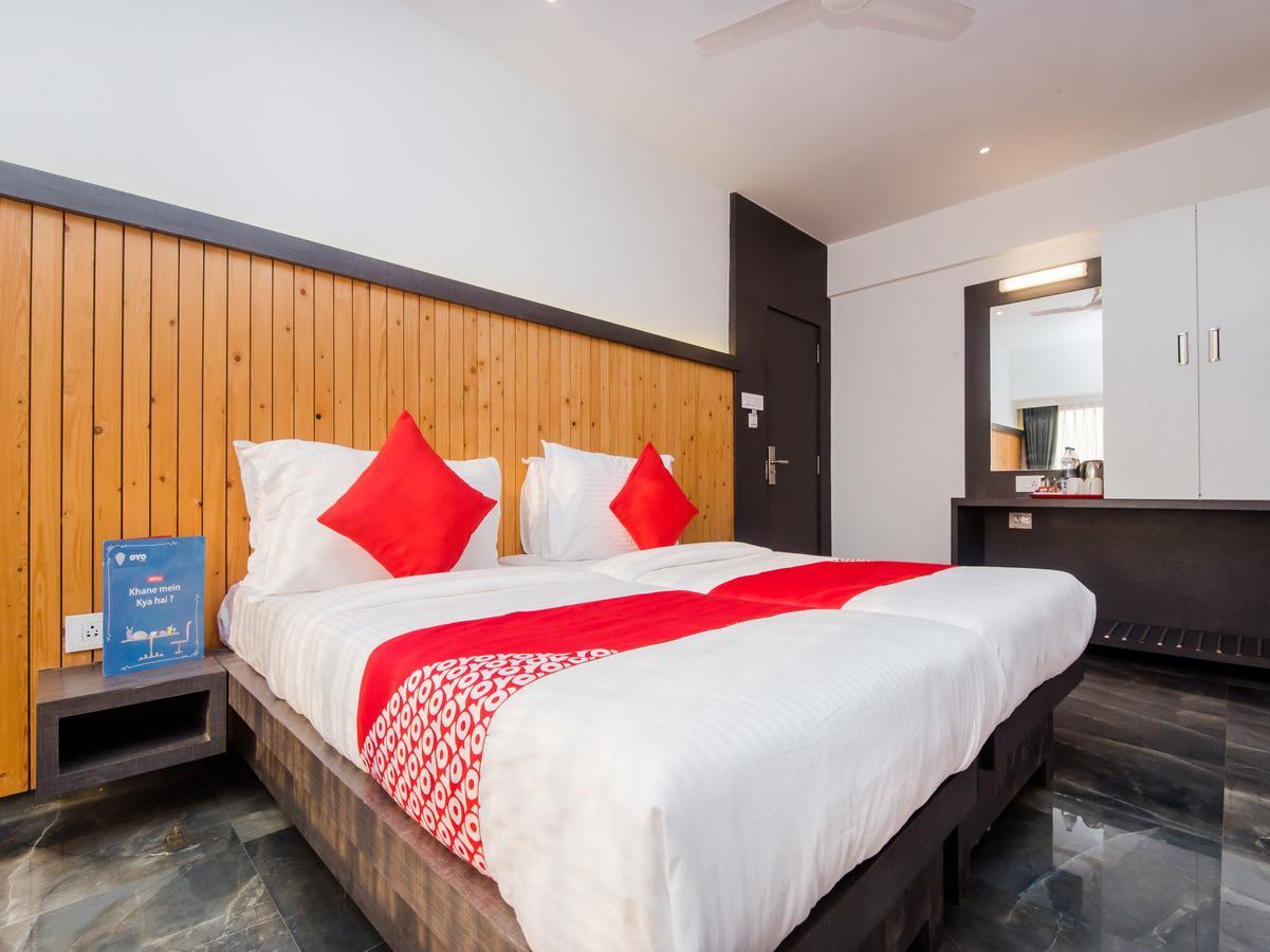 Oyo 13089 Hotel Gold Crest Navi Mumbai Zewnętrze zdjęcie